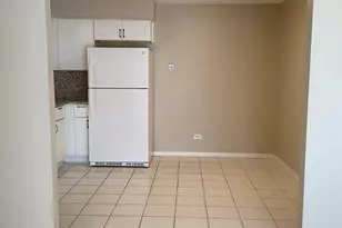 10408 Menard Ave, Oak Lawn, IL 60453 - Photo 5