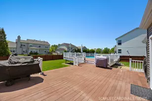 147 Linden Dr, Oswego, IL 60543 - Photo 5