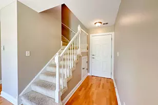 11 Foxcroft Rd, Naperville, IL 60565 - Photo 7