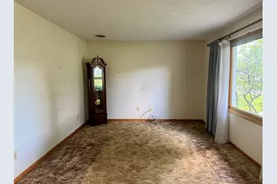 2613 N 11th Street, Clinton, IA 52732 - Photo 7