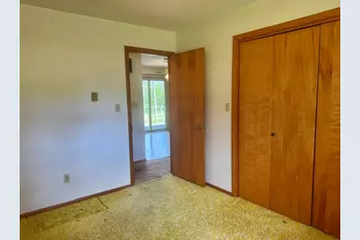 2613 N 11th Street, Clinton, IA 52732 - Photo 13