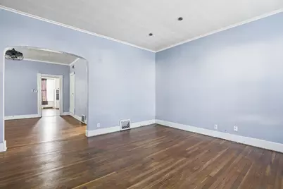 2115 W 4 Street, Davenport, IA 52802 - Photo 13