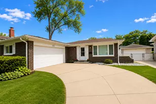 625 Devonshire Dr, Des Plaines, IL 60018 - Photo 3