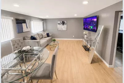 625 Devonshire Drive, Des Plaines, IL 60018 - Photo 9