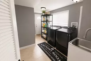 625 Devonshire Dr, Des Plaines, IL 60018 - Photo 11
