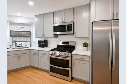 625 Devonshire Drive, Des Plaines, IL 60018 - Photo 5