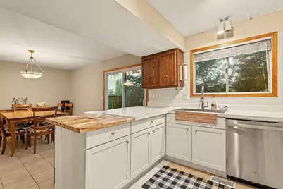 309 Thistle Drive, Bolingbrook, IL 60490 - Photo 7
