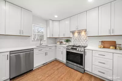 704 Plainfield Road, Downers Grove, IL 60516 - Photo 9