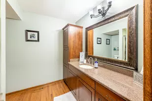 13421 W Oakwood Ct, Homer Glen, IL 60491 - Photo 21