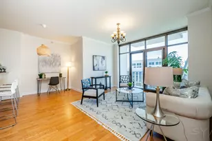233 E 13th St, Chicago, IL 60605 - Photo 5
