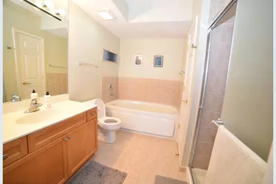 365 Graceland Avenue #606, Des Plaines, IL 60016 - Photo 17