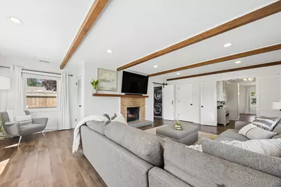[Address not provided], Hinsdale, IL 60521 - Photo 5