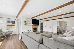 [Address not provided], Hinsdale, IL 60521 - Photo 5
