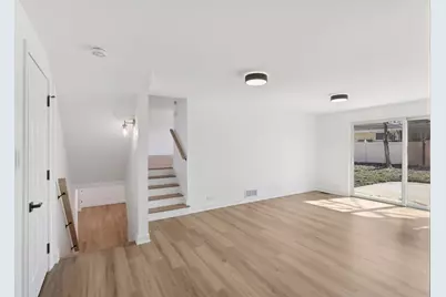 8135 W Rascher Avenue, Chicago, IL 60656 - Photo 29
