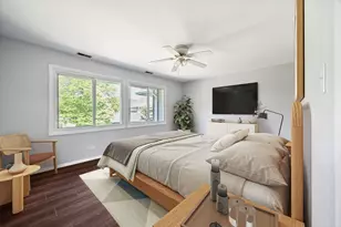 5570 Court F, Hanover Park, IL 60133 - Photo 11