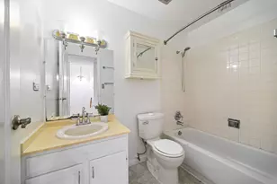 5570 Court F, Hanover Park, IL 60133 - Photo 15