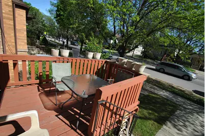 4916 W Montrose Avenue, Chicago, IL 60641 - Photo 3