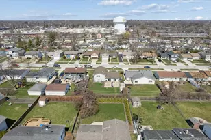 703 Westmere Rd, Des Plaines, IL 60016 - Photo 31