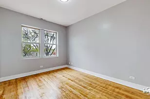 3925 W Ainslie St, Chicago, IL 60625 - Photo 5