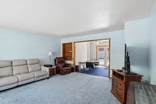 2703 11th St, Winthrop Harbor, IL 60096 - Photo 11
