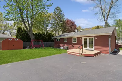 2703 11th Street, Winthrop Harbor, IL 60096 - Photo 3