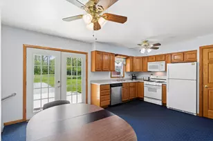 2703 11th St, Winthrop Harbor, IL 60096 - Photo 7