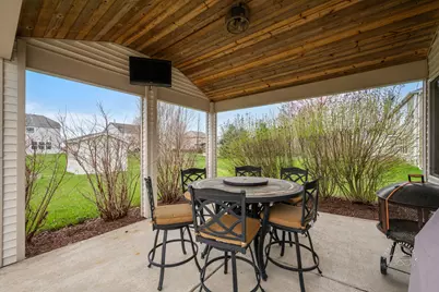 2518 Imgrund Road, North Aurora, IL 60542 - Photo 9