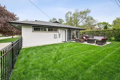 4720 W Albion Avenue, Lincolnwood, IL 60712 - Photo 3