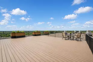 1 Renaissance Pl, Palatine, IL 60067 - Photo 13