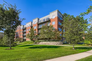 820 Weidner Rd, Buffalo Grove, IL 60089 - Photo 25