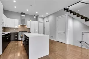 1821 W Armitage Ave, Chicago, IL 60622 - Photo 21