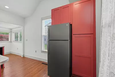 708 E Center Street, Monticello, IL 61856 - Photo 11