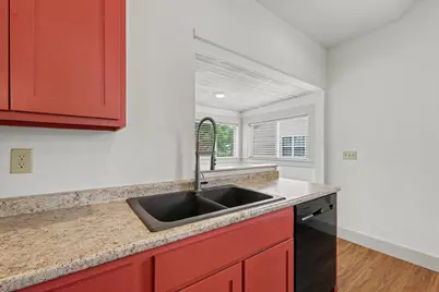 708 E Center Street, Monticello, IL 61856 - Photo 9