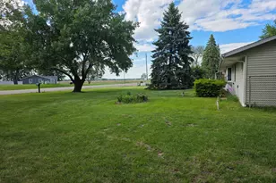 8950 Hoover Rd, Rock Falls, IL 61071 - Photo 15