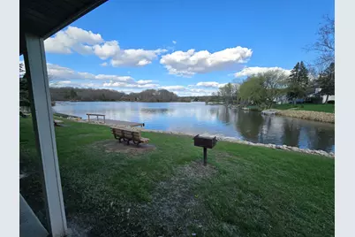 211 Maple Lane, Dixon, IL 61021 - Photo 1