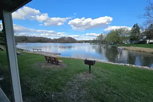 211 Maple Ln, Dixon, IL 61021 - Photo 1