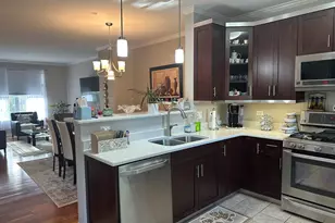 172 N East River Rd, Des Plaines, IL 60016 - Photo 13