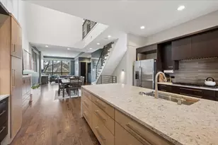 1622 W Julian St, Chicago, IL 60622 - Photo 5