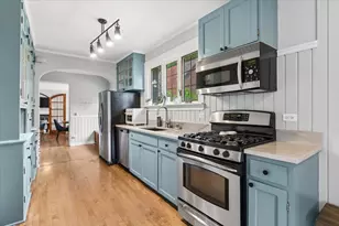5941 N Knox Ave, Chicago, IL 60646 - Photo 11