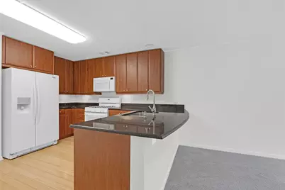 947 Kensington Drive #7-E3, Northbrook, IL 60062 - Photo 9