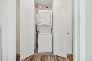 4170 N Marine Dr, Chicago, IL 60613 - Photo 19