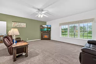 1001 Madison Ave, McHenry, IL 60050 - Photo 7