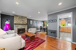 132 N Phelps Ave, Arlington Heights, IL 60004 - Photo 7