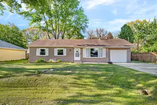338 Orchard Ln, Braidwood, IL 60408 - Photo 3