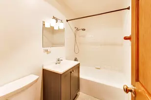 1425 Sandpebble Dr, Wheeling, IL 60090 - Photo 21