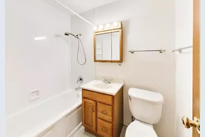 1425 Sandpebble Drive #104, Wheeling, IL 60090 - Photo 13