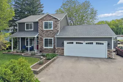816 Belle Plaine Avenue, Gurnee, IL 60031 - Photo 1