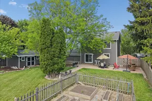 816 Belle Plaine Ave, Gurnee, IL 60031 - Photo 19