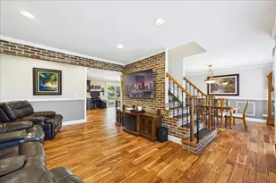 816 Belle Plaine Ave, Gurnee, IL 60031 - Photo 3