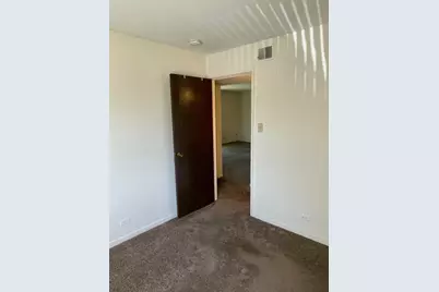 4925 W 109th Street #102, Oak Lawn, IL 60453 - Photo 7